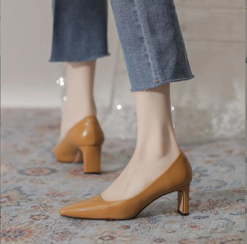 

2022 Pointed Toe Square High Heels High Quality Genuine Leather Female Shoes Spring Autumn Dress Women Pumps Size 34-39