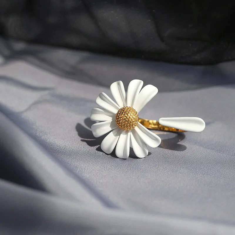 

Fashion Simple Daisy Opening Ring Classic Vintage Flower Women Ring Jewelry