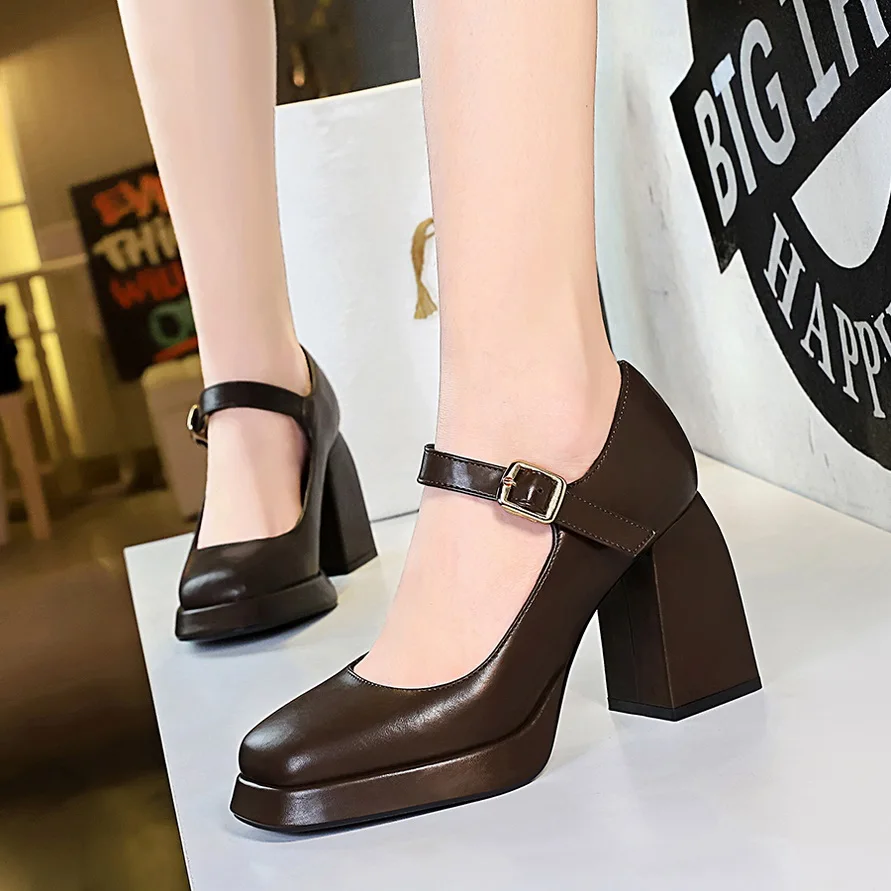 Женские туфли Мэри Джейн на массивном блочном каблуке с квадратным носком