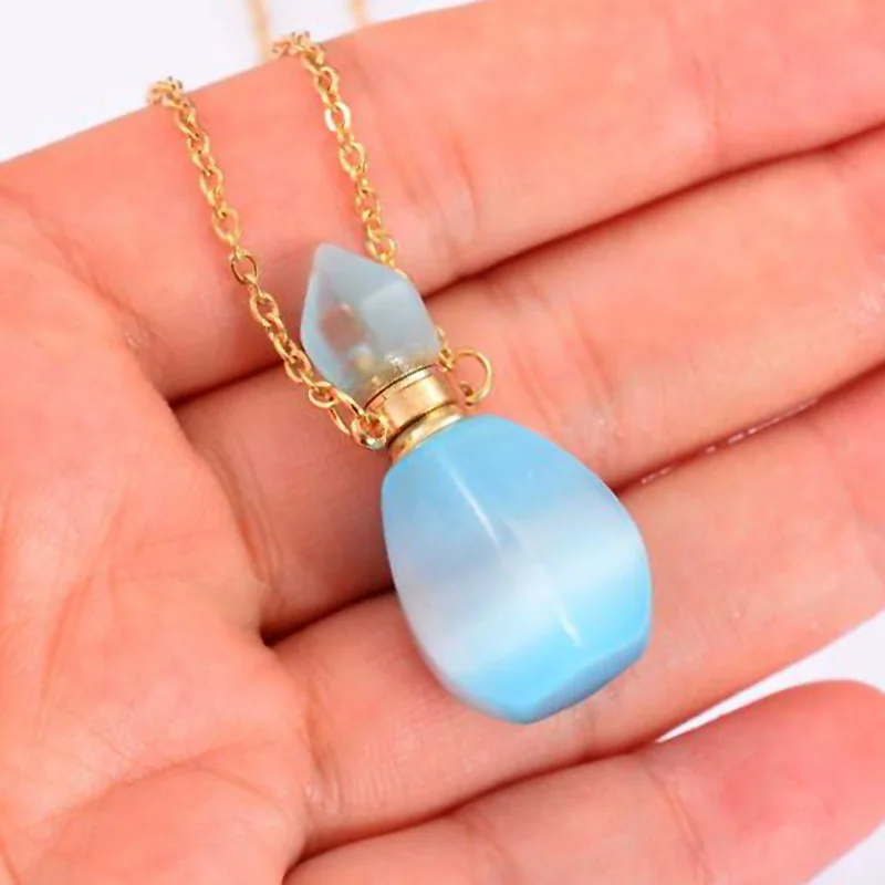 Ожерелье тигровый глаз с синим/зеленым кристаллом кошачий из натурального камня