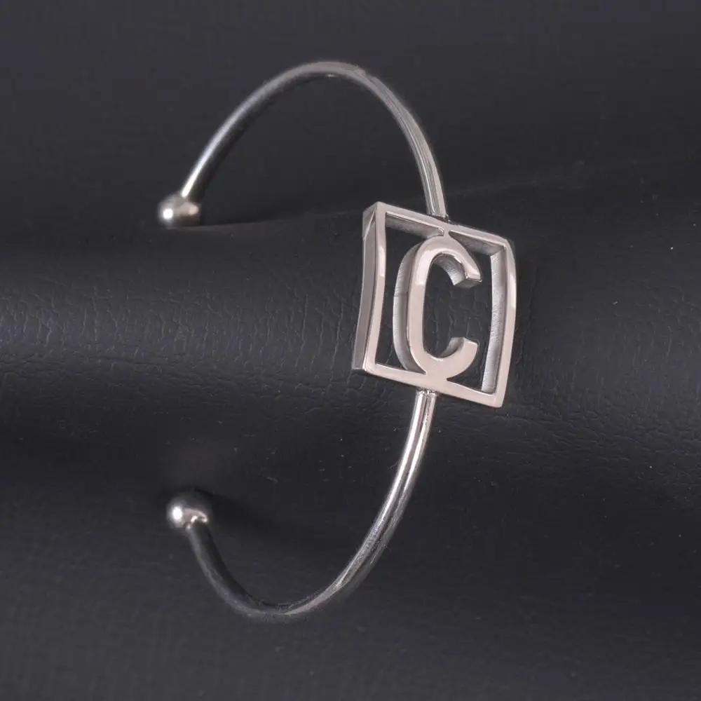 

Hot Sell Stainless Steel C Letter Silver Color Name Cuff Bangle