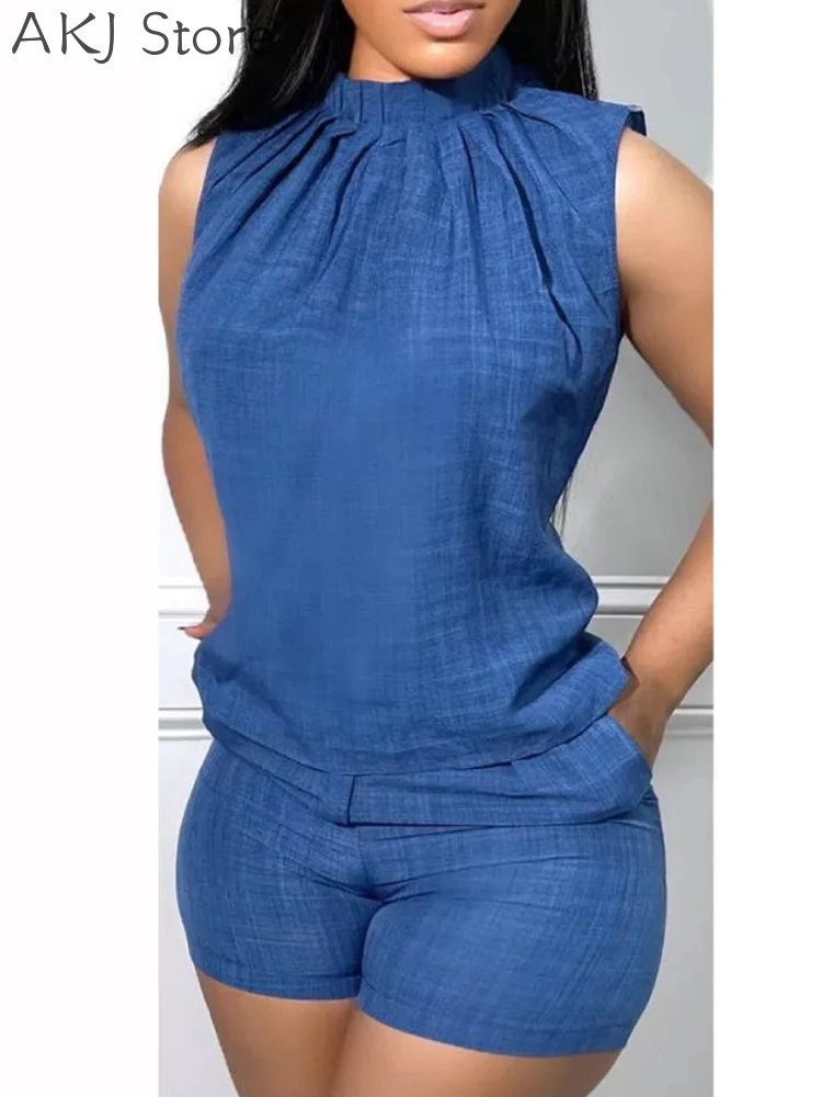 

Комплект из двух предметов для женщин, топ без рукавов с рюшами и шорты с карманами