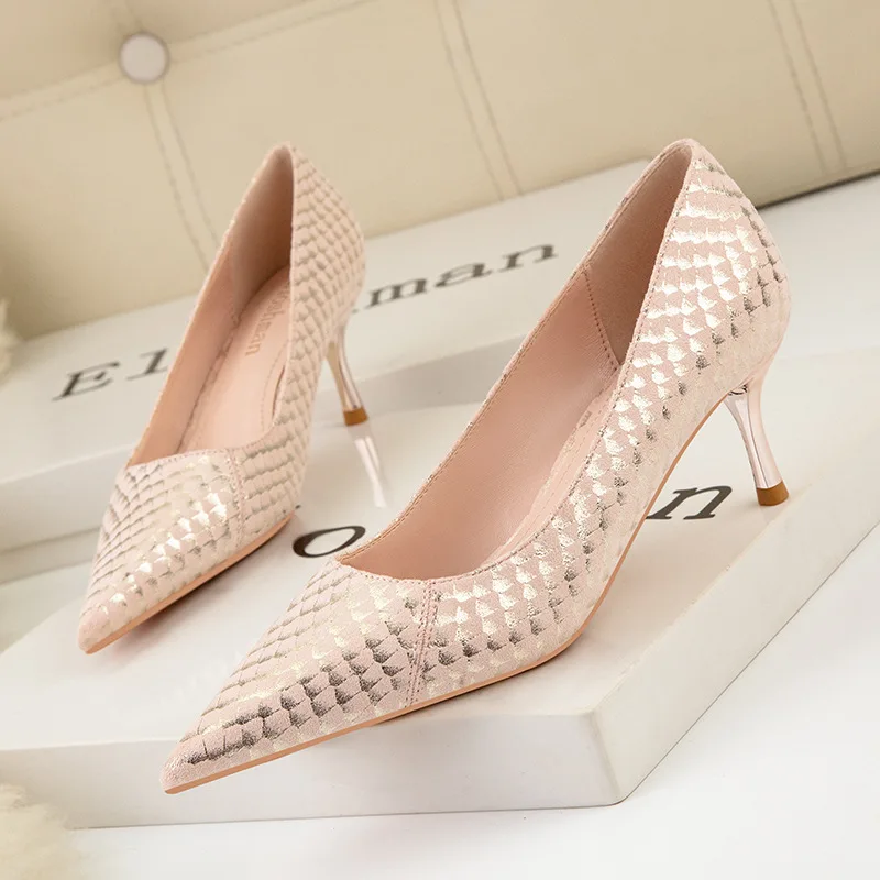 

Summer women's shoes high heels stilettos shallow mouth pointed toe thin embossed suede sexy nightclub women's single shoes
