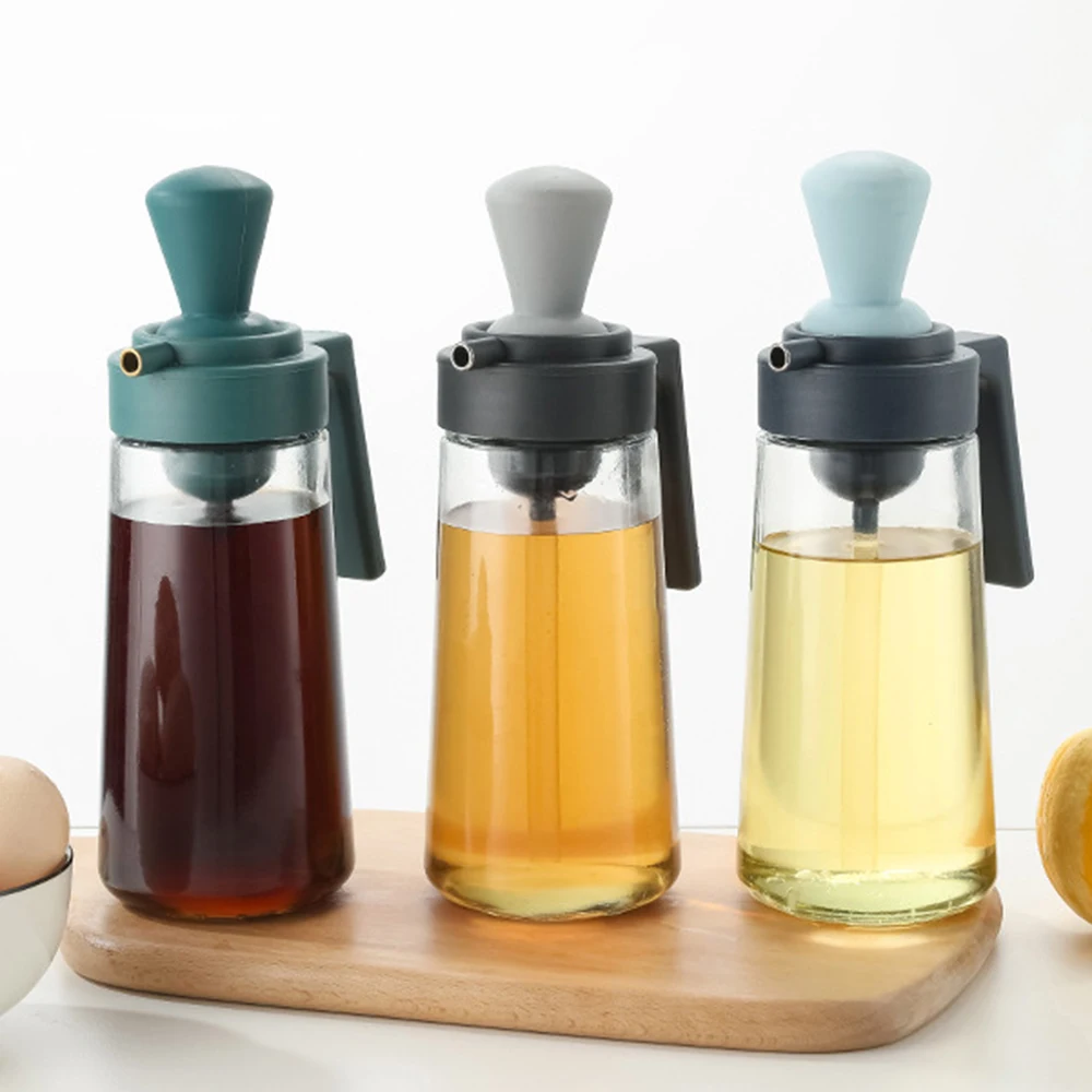 

2022 Oil Bottle with Silicone Brush Oil Spray Baking Barbecue Grill Oil Dispenser Cookware Baking BBQ Tool Kitchen Accessories