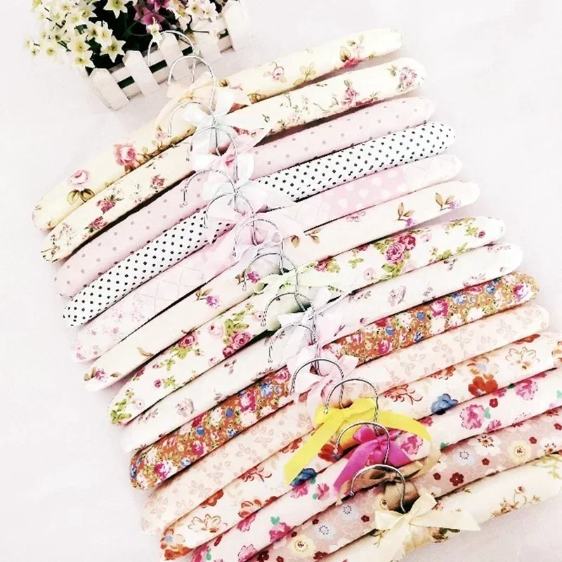 

Нескользящие вешалки из полиэтилена 5 шт.