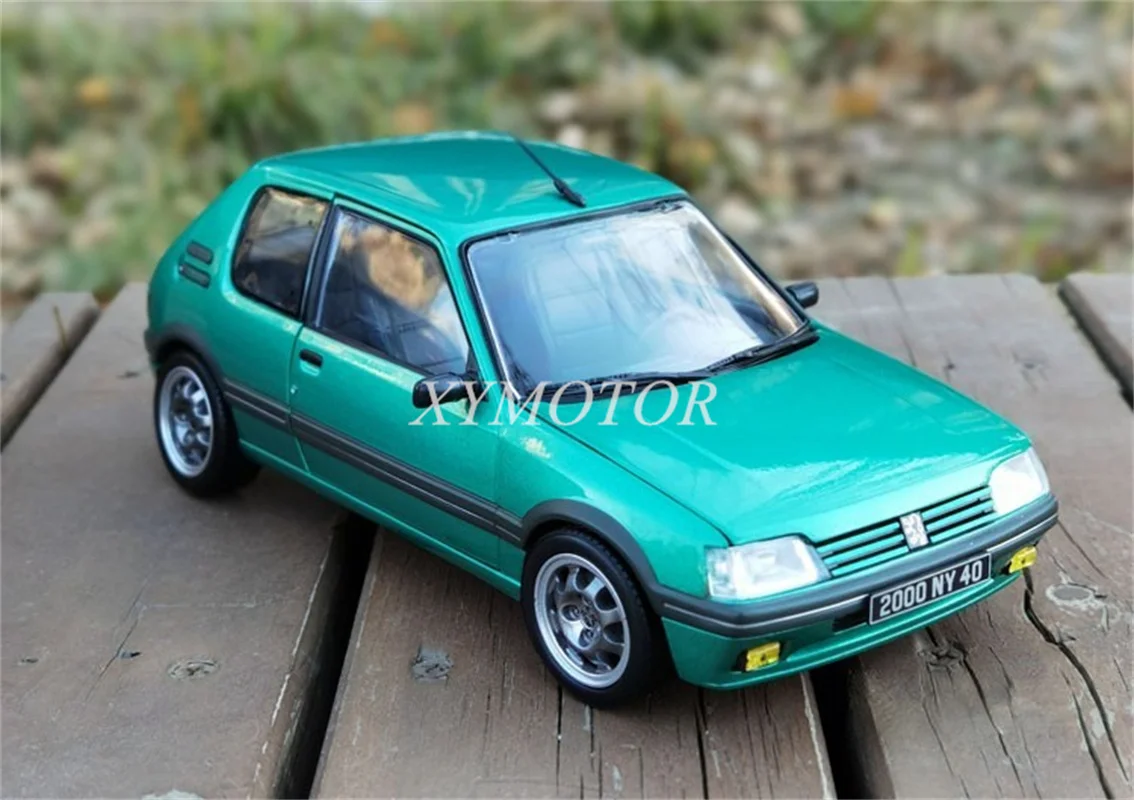 

Модель автомобиля под давлением Norev 1/18 для Peugeot 205 1990, подарки для хобби, Зеленая коллекция, демонстрационные украшения