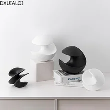 DXUIALOI 북유럽 간단한 흑백 불규칙한 장식품 집들이 선물 사무실 홈 입구 거실 데스크탑 장식