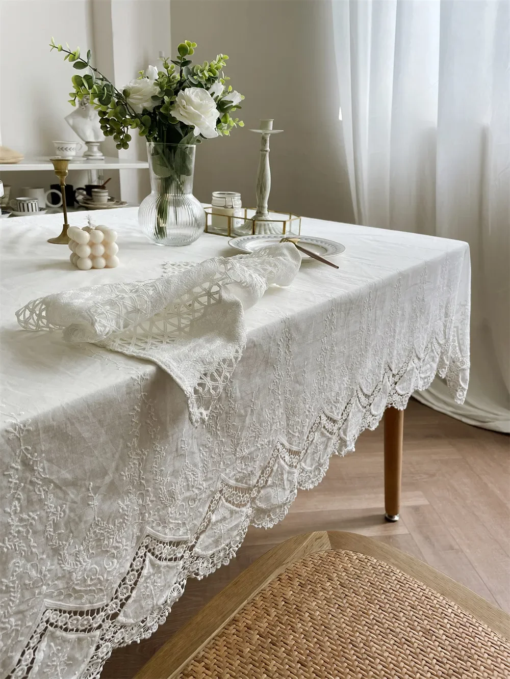 

Luxurious Embroidery Party Table Cover 100% Table White Flower Wedding Decoration For Home Cotton Tablecloth Lace Cloth