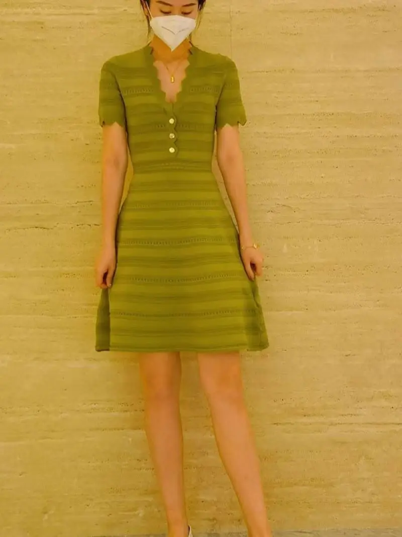 

Women Stripes Robe Vintage Hollow Out V-Neck High Waist Knitted Mini Dress