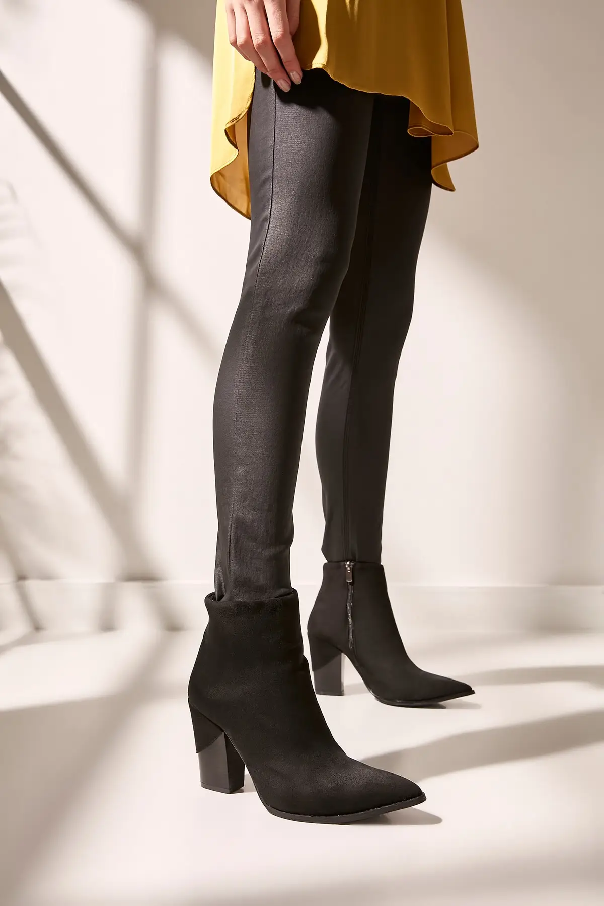 

Женские ботинки ie & DIES, Новое поступление, роскошные стильные женские ботинки, дизайнерские удобные женские ботинки на платформе, высокое ка...