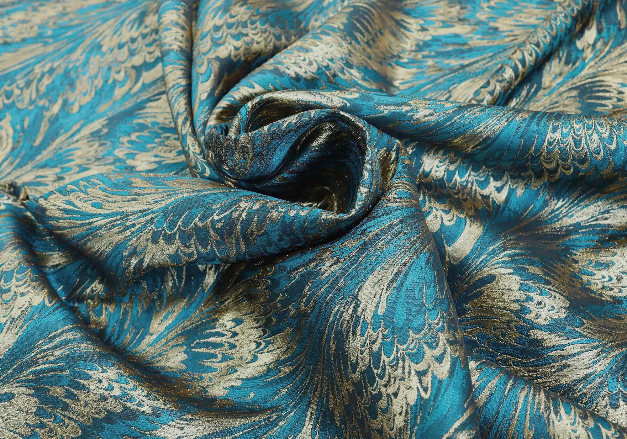 Светло-коричневая ткань жаккардовая золотая нить парча ширина 145 см продается