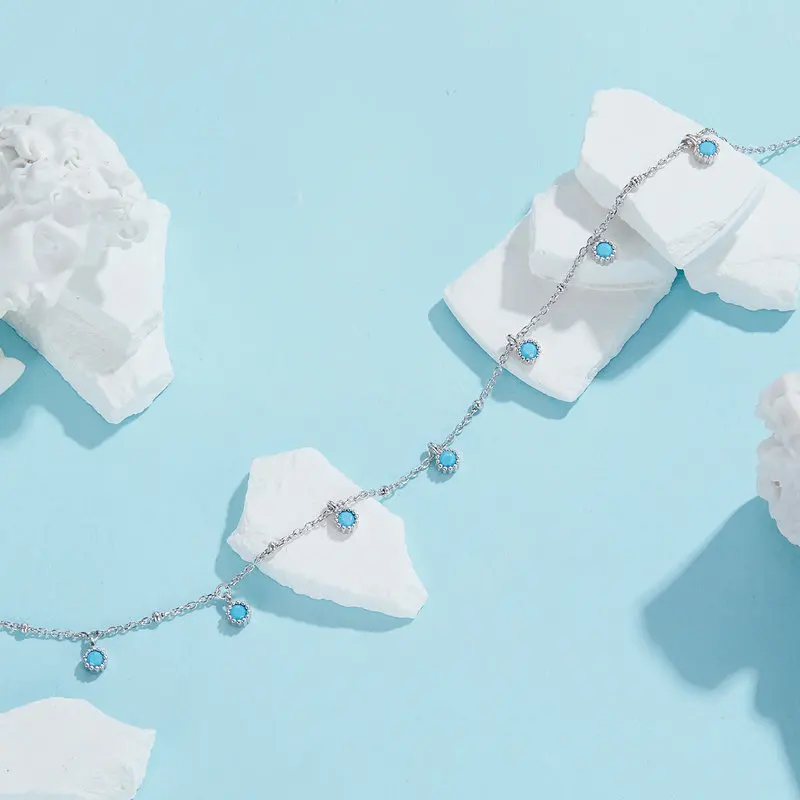 Женское колье из серебра 925 пробы с бирюзовым кулоном