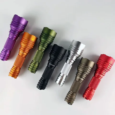 Портативный тактический фонарик Convoy C8 Plus