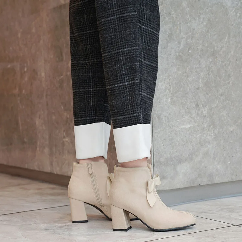 Фото Elegant Bowknot Women's Ankle Boots Thick High Heels Winter Boot Women Dance Party Shoes Female Booties Large Size 42 43 WSH5424 №5