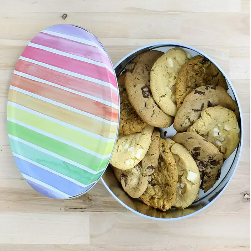 

Cookie Tins (2-Pack); Round Baking and Cake Tins
