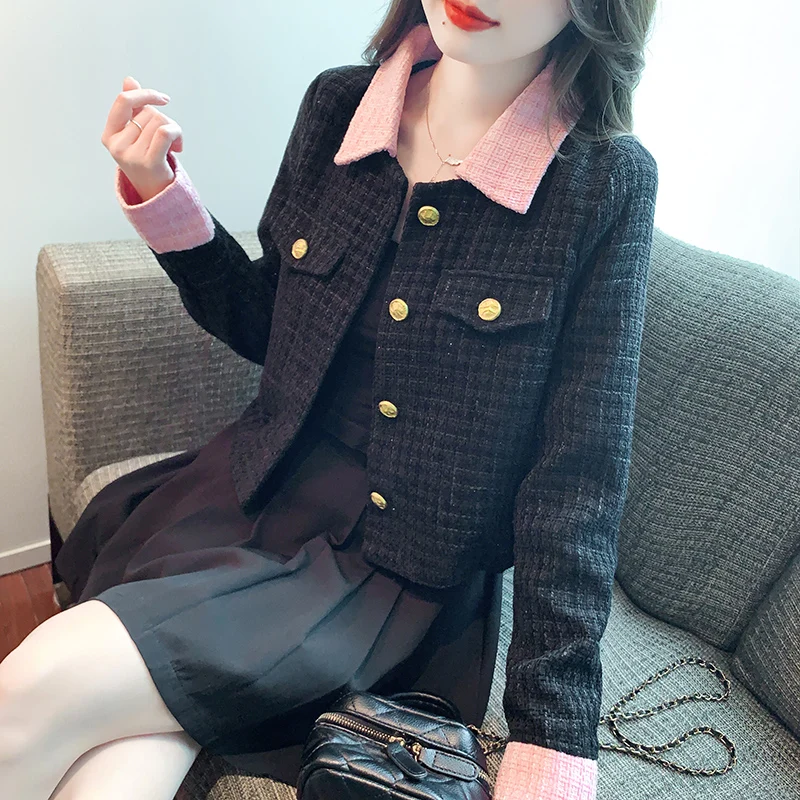 Женский короткий пиджак с контрастным воротником Осень-зима 2023