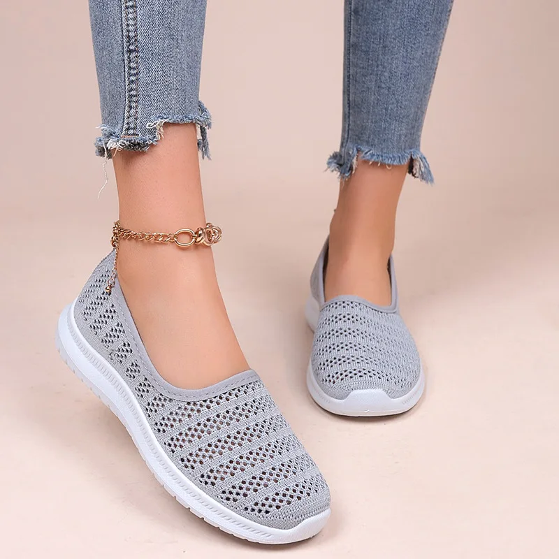 

Shallow Mouth Casual Woman Shoe Round Toe Slip-on Female Footwear Slip On Dress New Solid Rubber Leisure PU Fabric Lace-Up