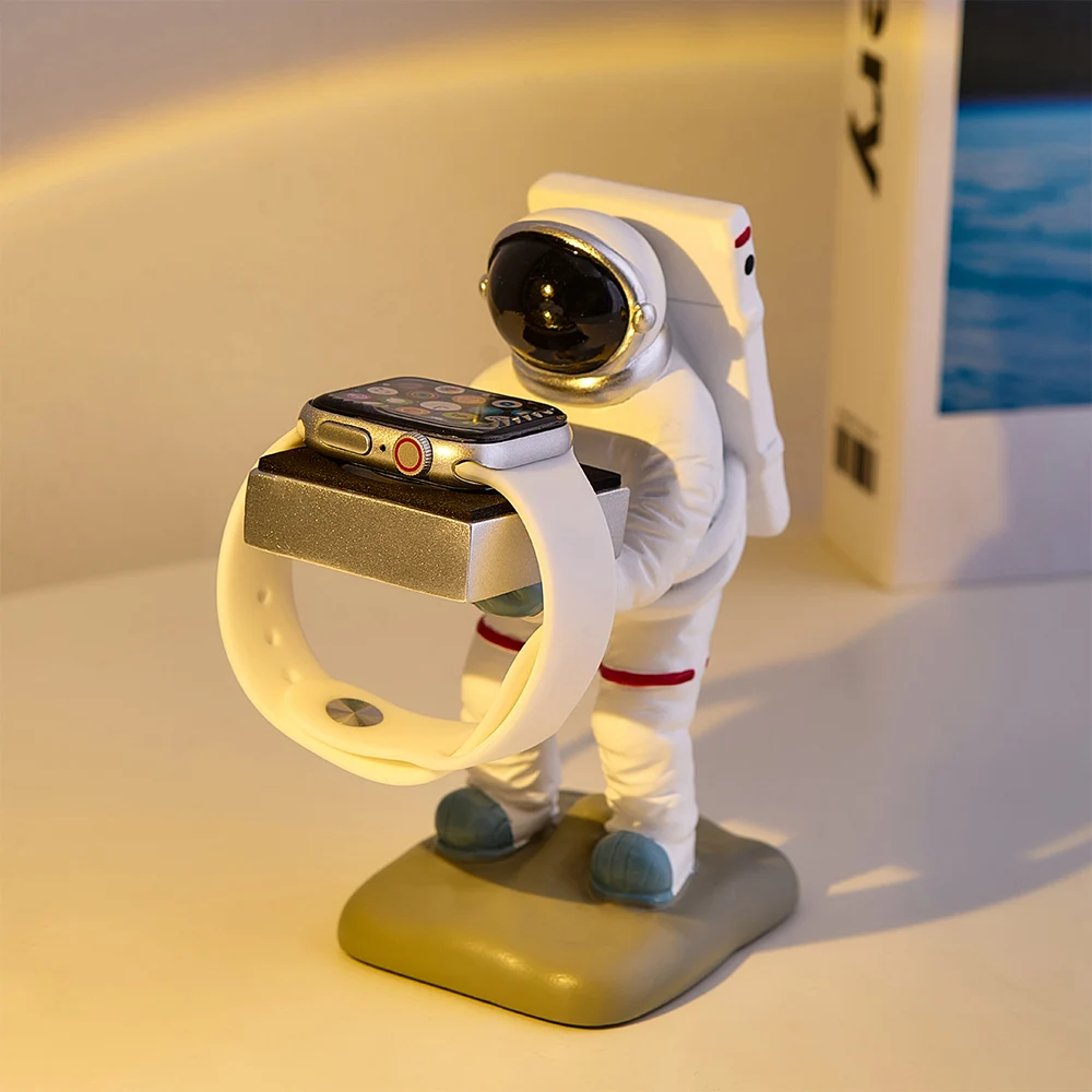 

Nordic Creative Astronaut Watch Stand Electronic Watch Charger Bracket Home Decor Modern Desktop Decoration Storage Accessories