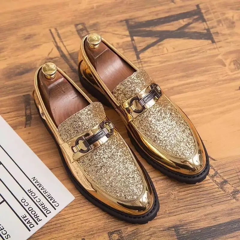 

2022 spring and autumn authentic top simple classic high quality comfortable glitter shoes men loafers black height increasing