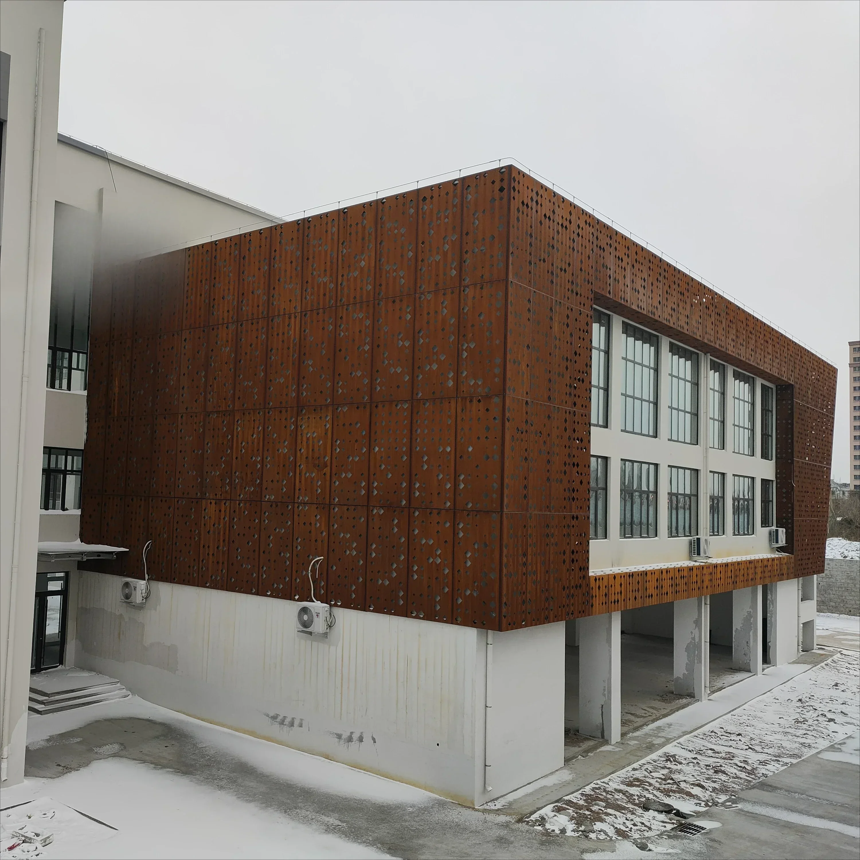 Укороченный стальной фасад занавеска стена здание декоративная перегородка