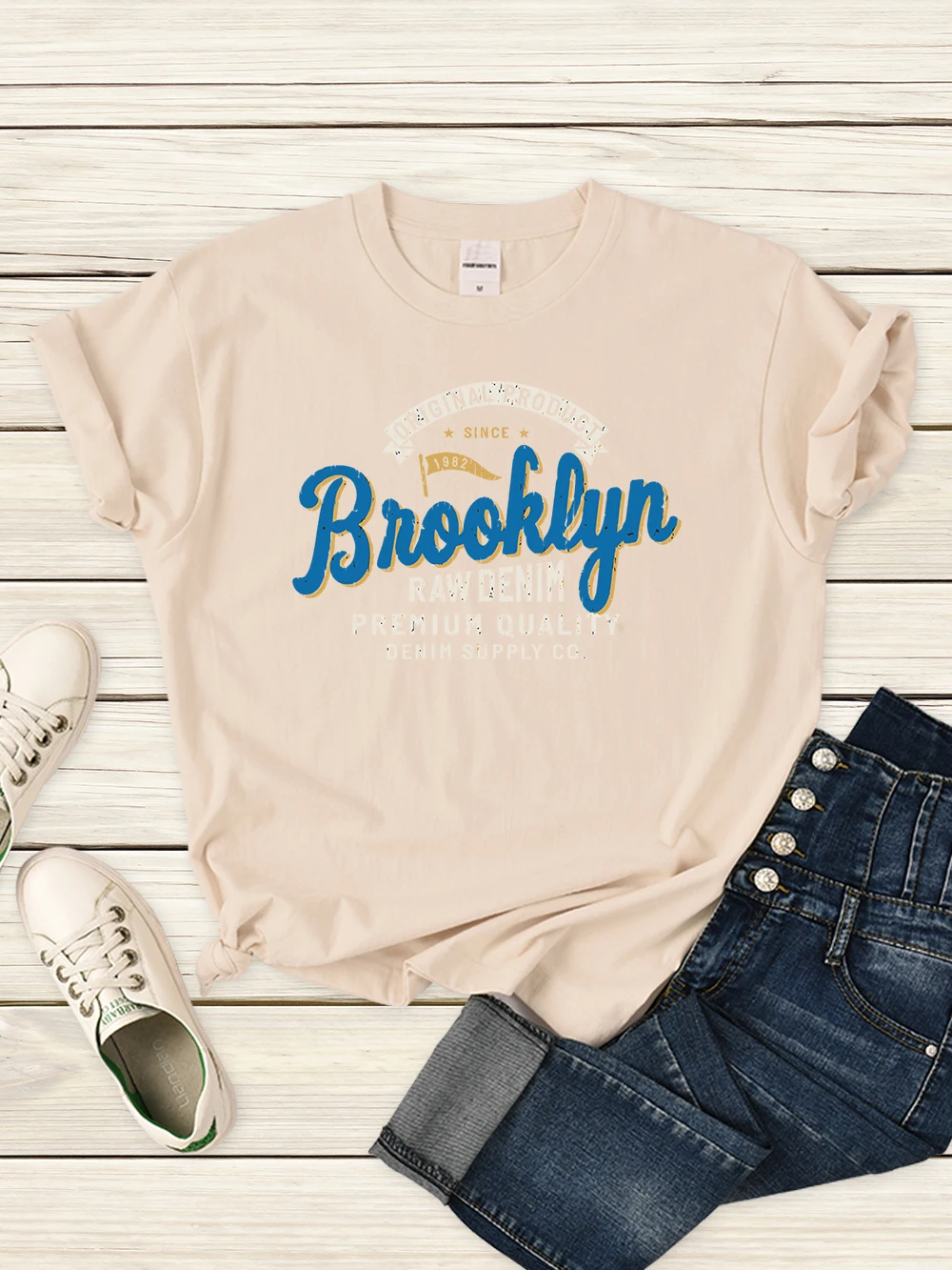 

New York'S Style And Quality Is The City Never Sleep Women T-Shirt Casual Loose Tshirts Street Tee Shirt Hip Hop Summer T Shirts