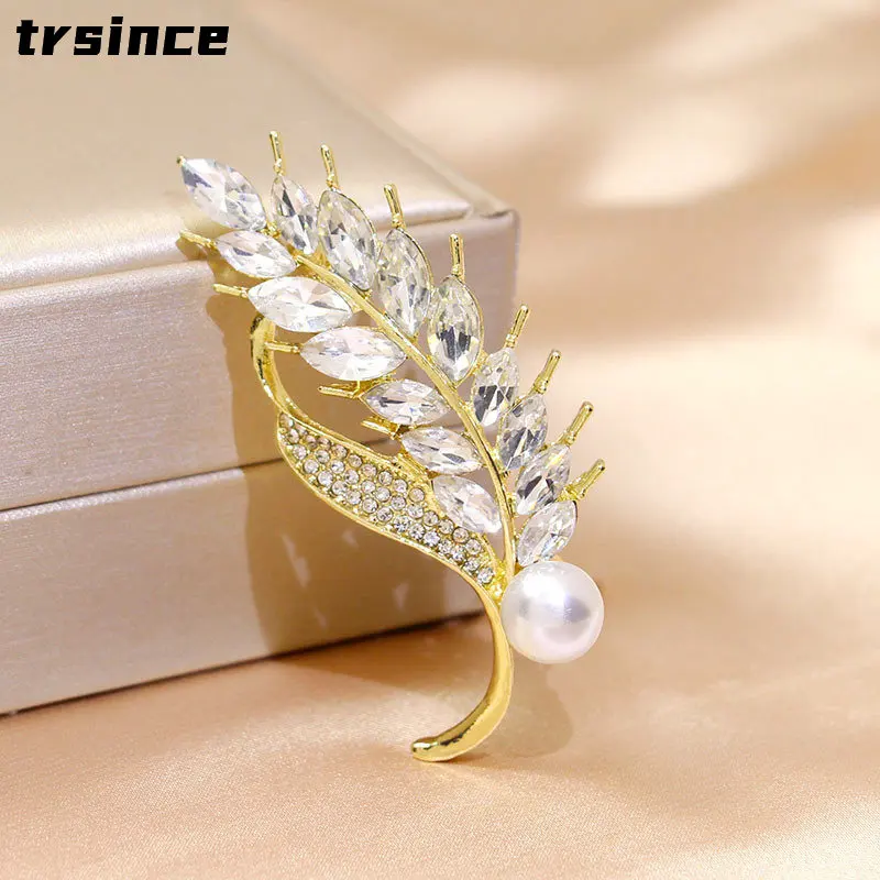 

Luxury Temperament Crystal Pearl Wheat Ear Brooch Gold Color Shiny Rhinestone Brooches High-grade Ladies Exquisite Jewelry