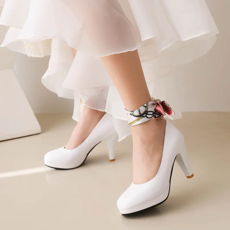 

Туфли-лодочки женские из лакированной кожи, на высоком каблуке