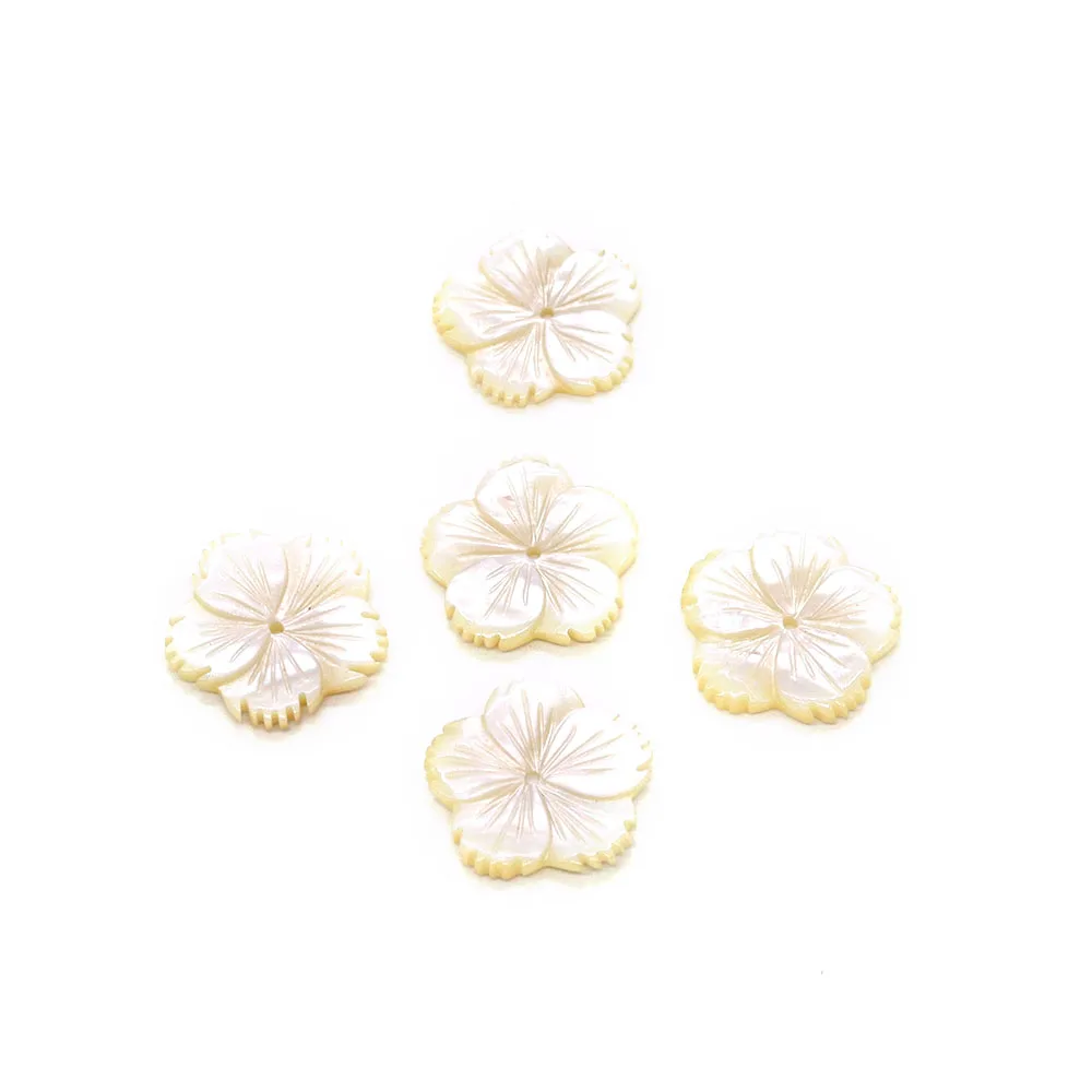 

Natural Seawater Shells Flowers Beads for Jewelry Making Supplies DIY Necklace Bracelet Earrings Cute Charms Accessory Wholesale