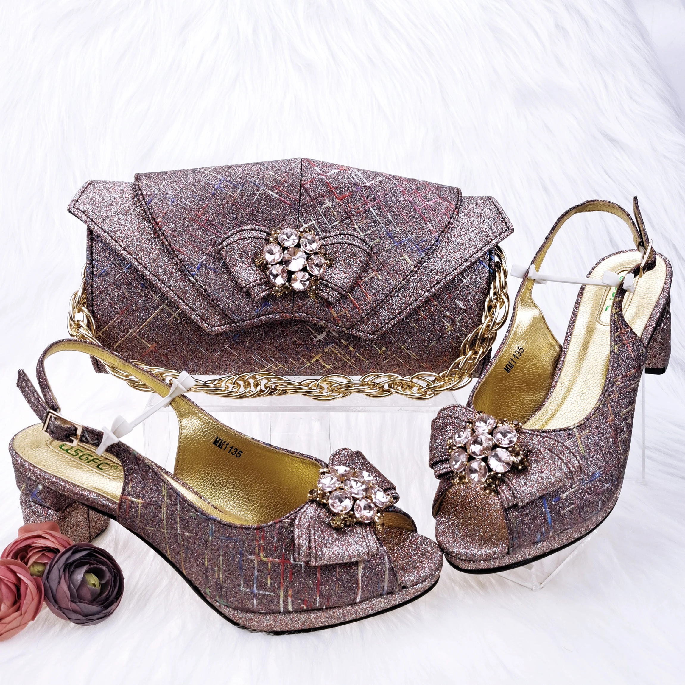 Conjunto de zapatos y bolsos de fiesta para mujer, con decoración especial de cristal y Metal, diseño italiano nigeriano, gran oferta