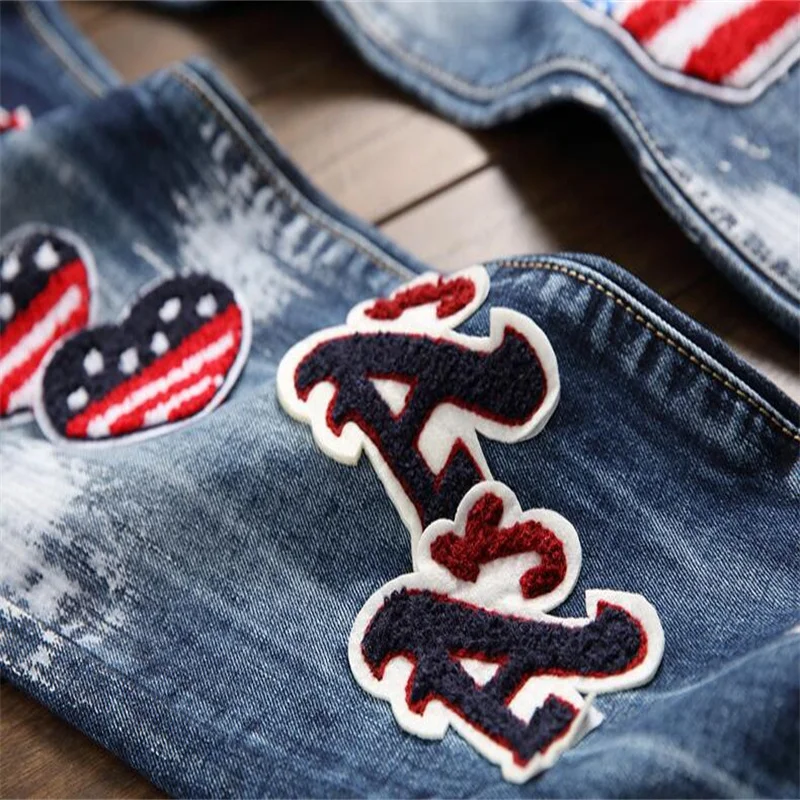 Autumn Winter new Straight jeans Men's pants embroidery National flag badge paint self-cultivation No bombs slim trousers blue