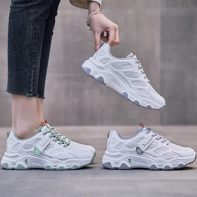 Height Increasing Chunky Women Sneakers New Breathable Platform Sports Shoes Athletics Running Shoes Basketball Femme Footwears