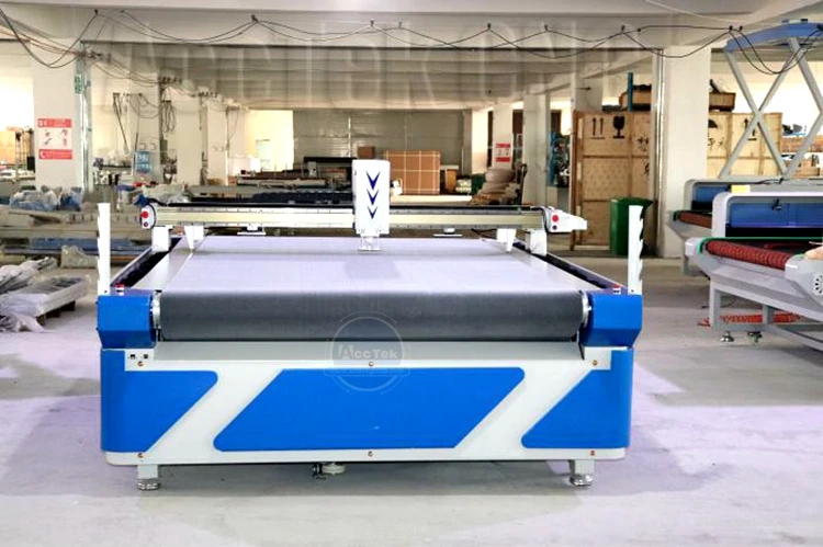 1625 Автоматическая подача ЧПУ колеблющийся Вибрационный нож Лезвие режущий