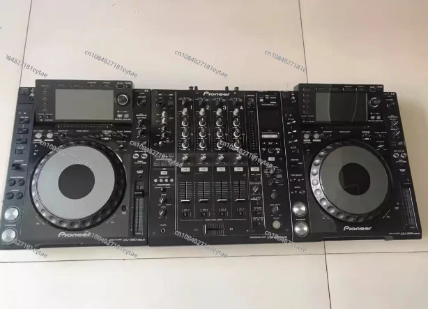 DJ Set Nexus 2 улучшите свою смесь с CDJ-2000 NXS2 плеерами и 1 DJM-900