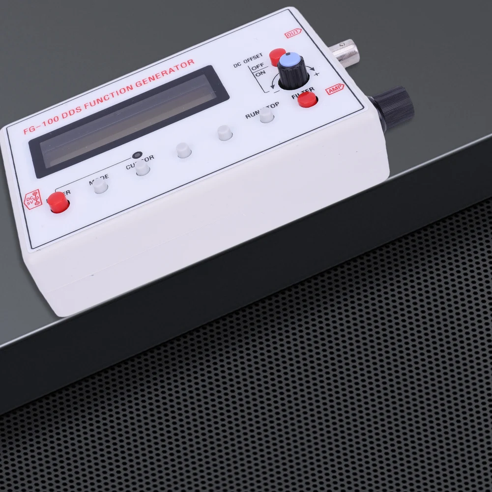 

FG-100 DDS Function Low Frequency Signal Generator 1Hz - 500KHz Signal Source Module Sine+Square+Triangle+Sawtooth Waveform