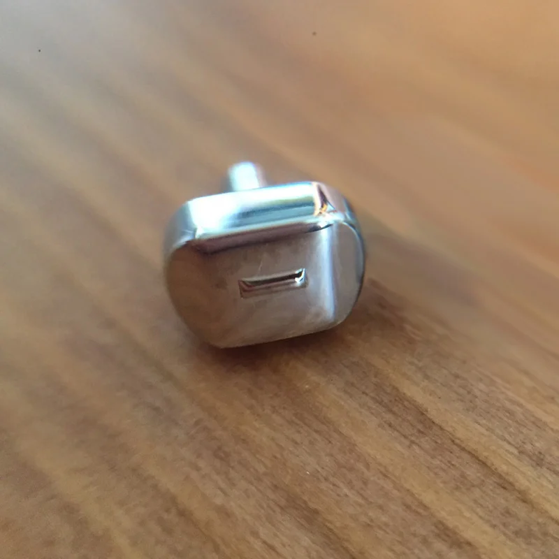 Часы hub колесо. Боковая кнопка для часов. Пейджер вызова персонала. Кнопка для часов. Кнопки для часов rolex.