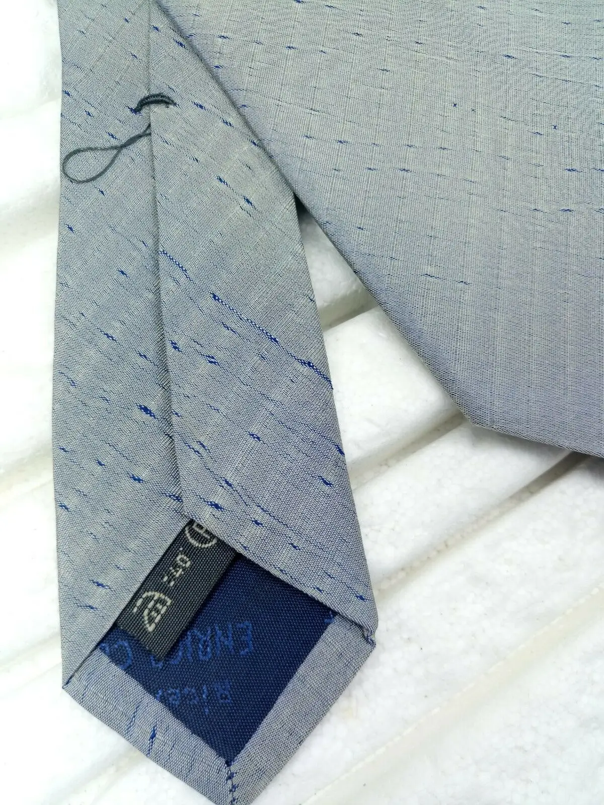 Cravatta uomo grigio Enrico Coveri Made in Italy mushroom business long marriage |