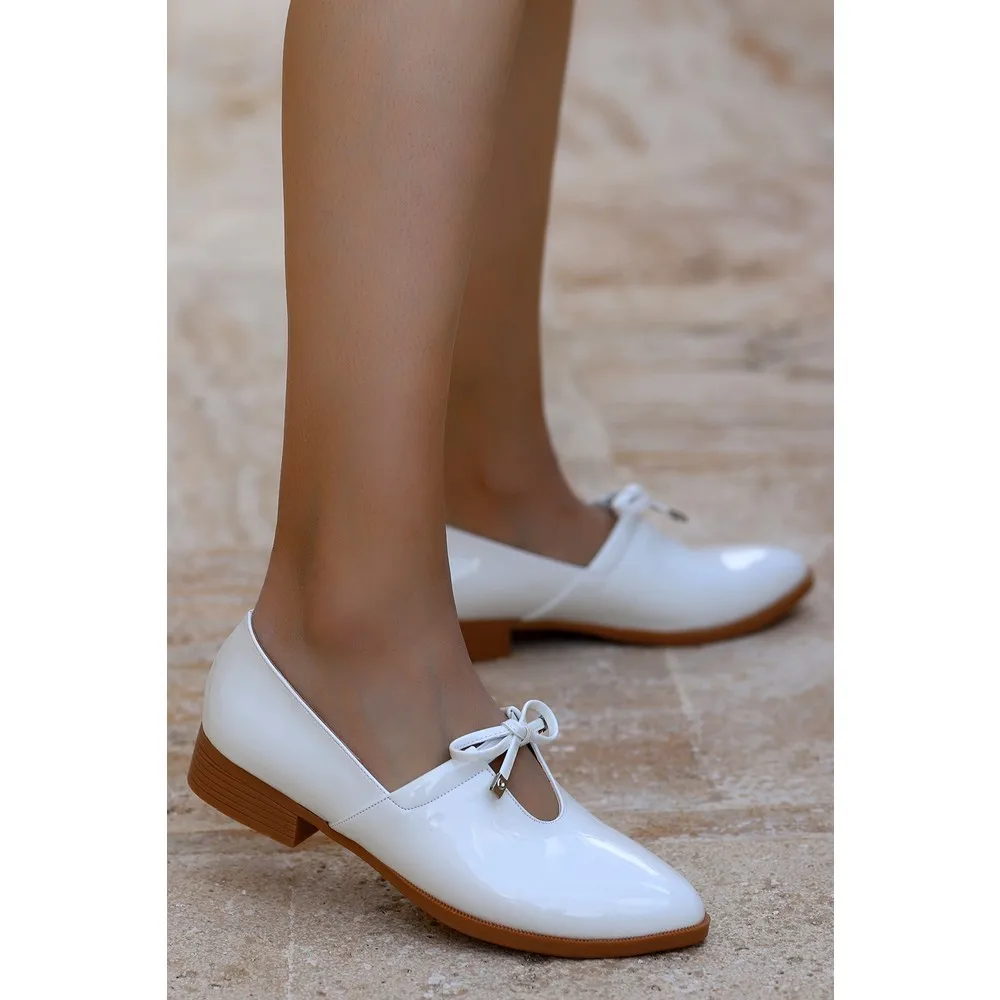 

Dorlie 8328-101 Japanned Leather Daily Anatomical Women Casual Ballerina Shoes White