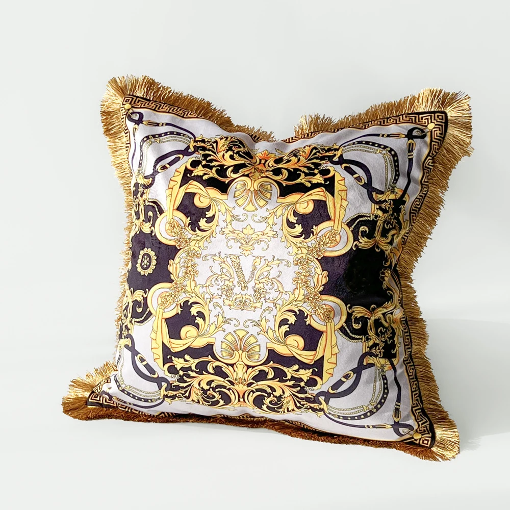 

Диванная подушка Croker Horse бархатная леопардовый