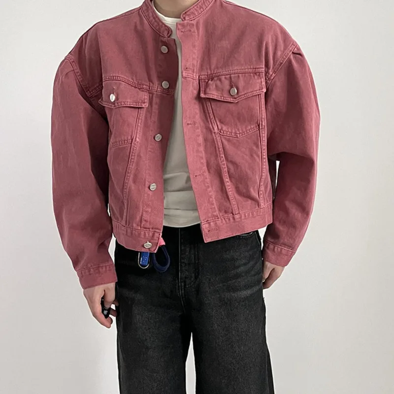 

Короткая джинсовая куртка для мужчин, приталенный силуэт, модные повседневные куртки из денима с карманами, уличная одежда, Корейская куртка-бомбер в стиле хип-хоп, весна