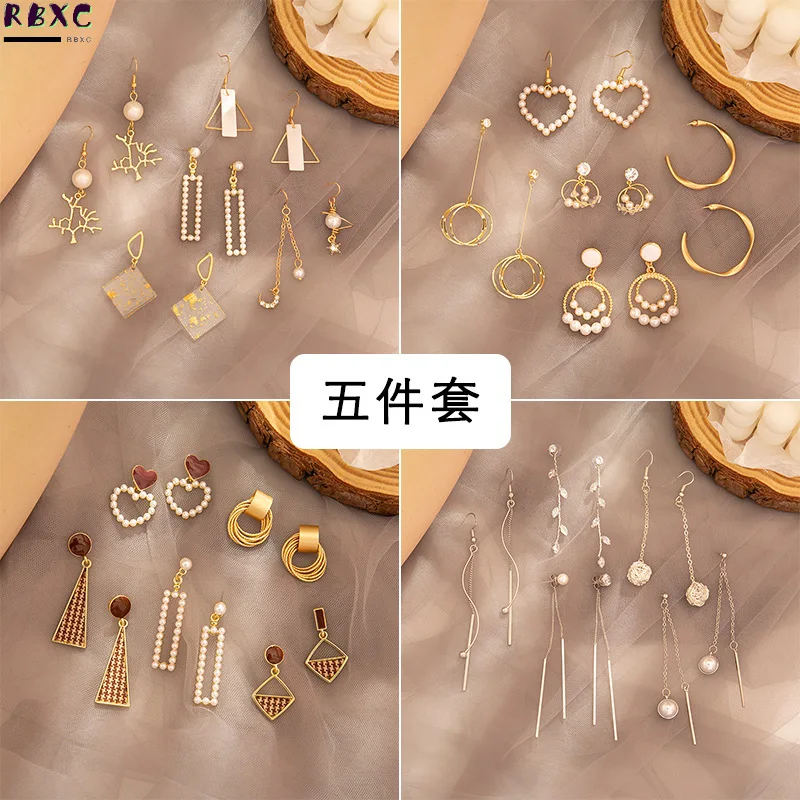 

RBXC Charms Gorgeous Ear Wrap Crawler Hook Earring Crystal Stud Earrings for Woman Cubic Zirconia Piercing Earrings Jewelry New