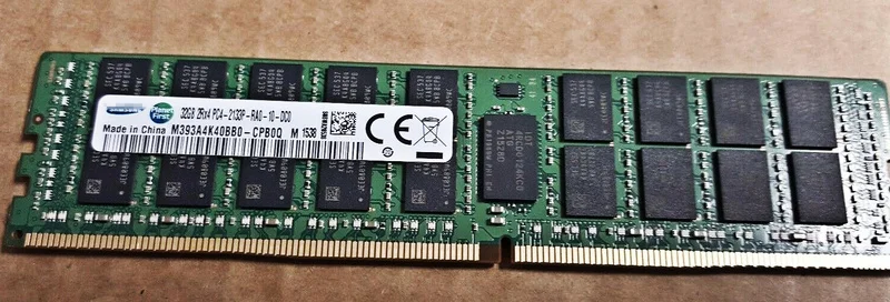 

Оперативная Память DDR4 32G 2RX4 PC4-2133P-REG ECCM393A4K40BB0-CPB0Q memory stick