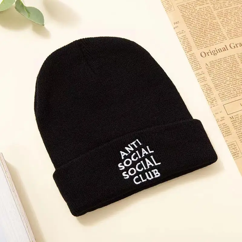 

Women's Fashion Letter Knitted Beanie Winter Hat For Men Embroidery Hip Hop Caps Autumn Keep Warm Streeetwear Bonnet Femme Bone