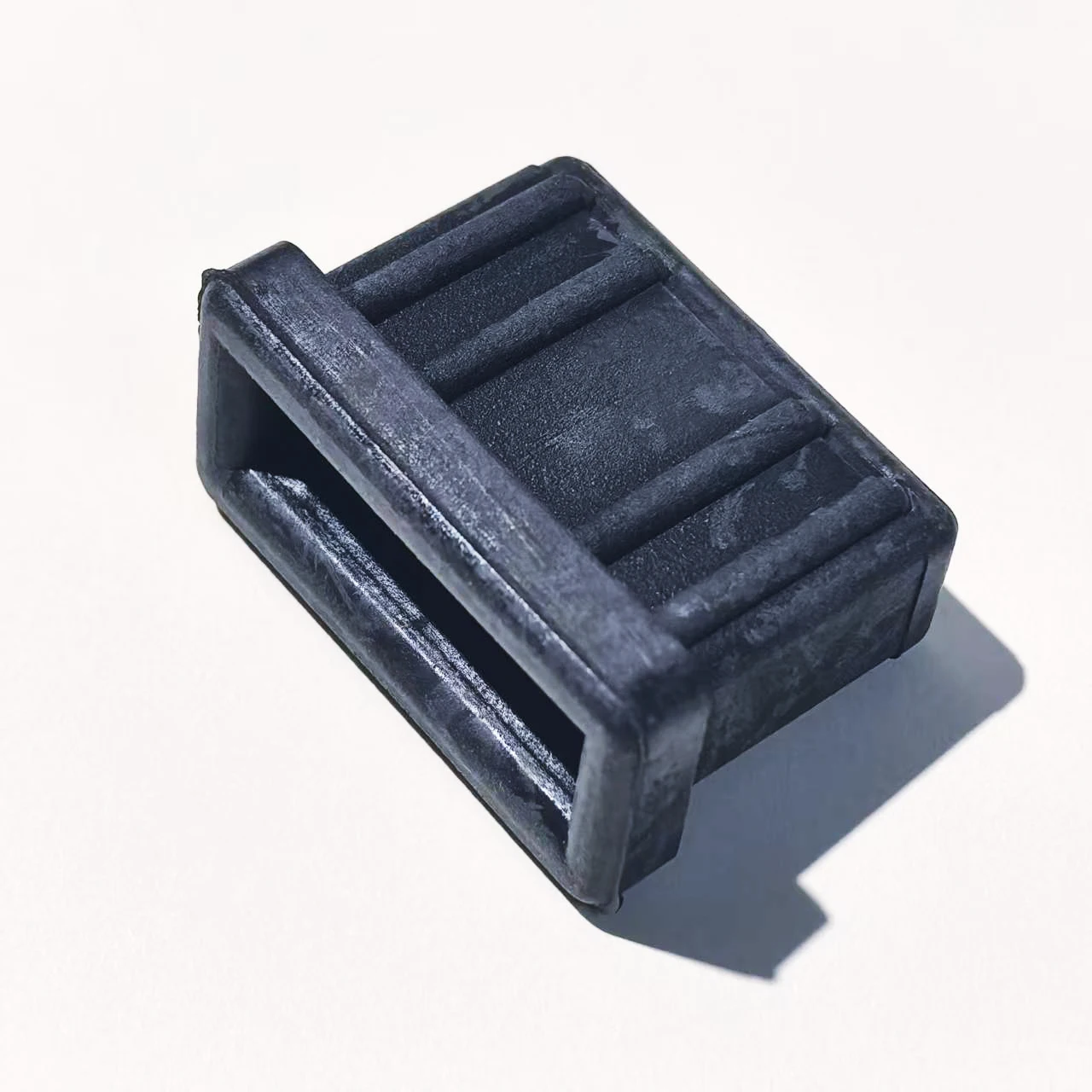 

1 шт. для BMW 1/3/5/7/серии X1 X3 X5 X6 N55 крышка двигателя резиновая втулка резиновая прокладка