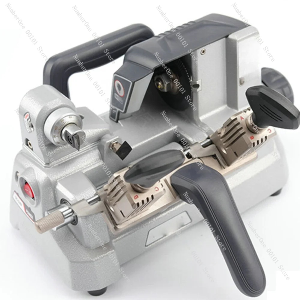 Горизонтальная машина для резки ключей Дубликатор Высокоэффективная ключевая с