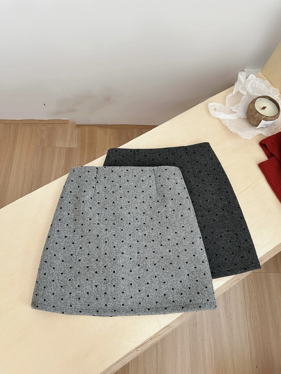 Шерстяная короткая юбка Little Love в форме сердца осень/зима 2022 универсальные