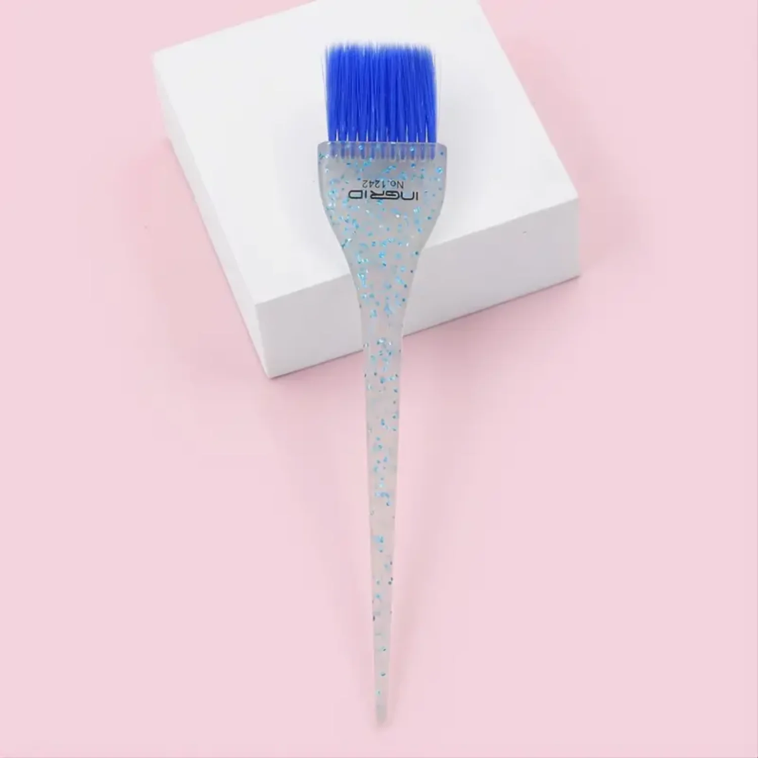Luxury Glitter Brush with Soft Feathered Bristles and Cosmic Multicolor Handle for Stunning Makeup Results Eyelash comb Brochas
