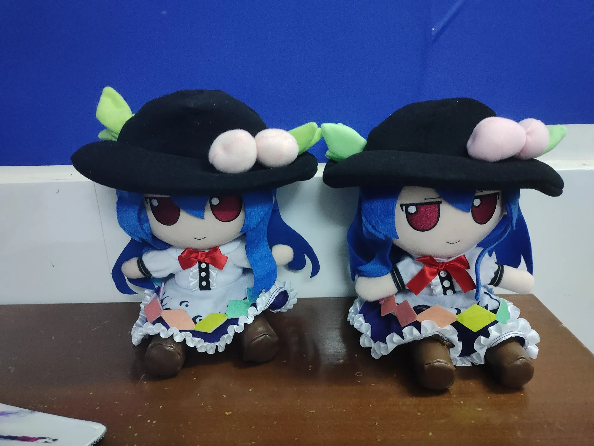 В наличии Высококачественная аниме плюшевая игрушка TouHou Project Fumo прекрасная кукла