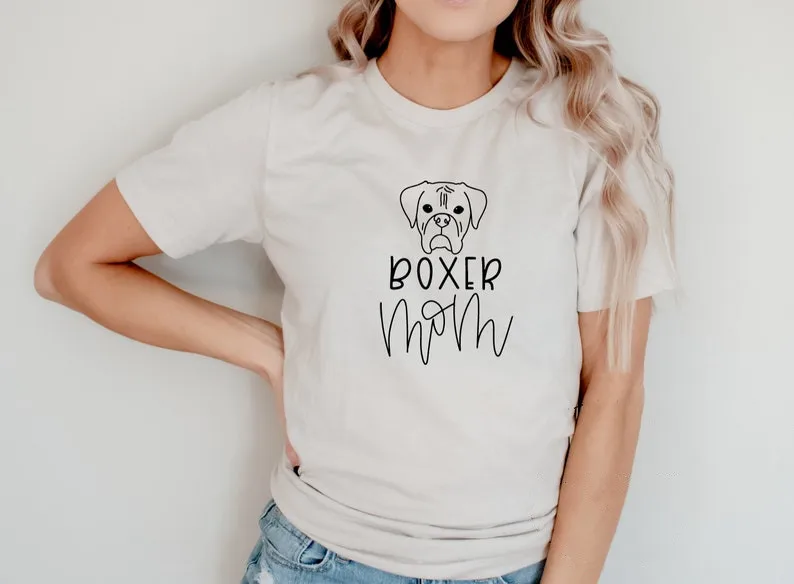 

Рубашка-Боксер для мам, футболка для собаки и мамы, подарок для любимой собаки, 100% хлопок, круглый вырез, повседневные футболки унисекс с гра...