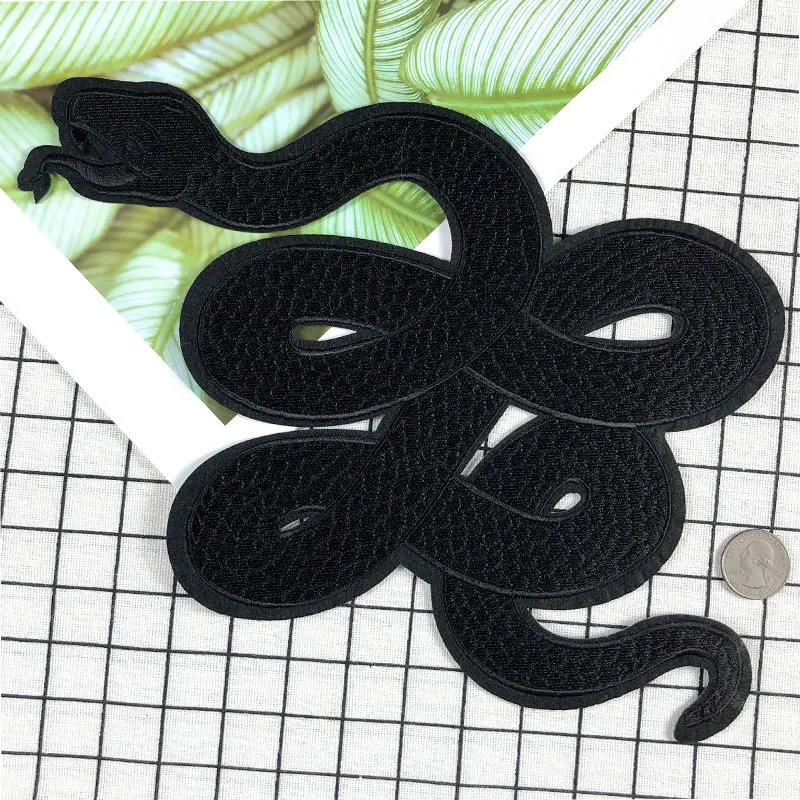 

Clothes Patches Large Black Python Mamba Snake Embroidered DIY Applique Iron on Patch T-shirt Jacket Apparel Sewing Stickers