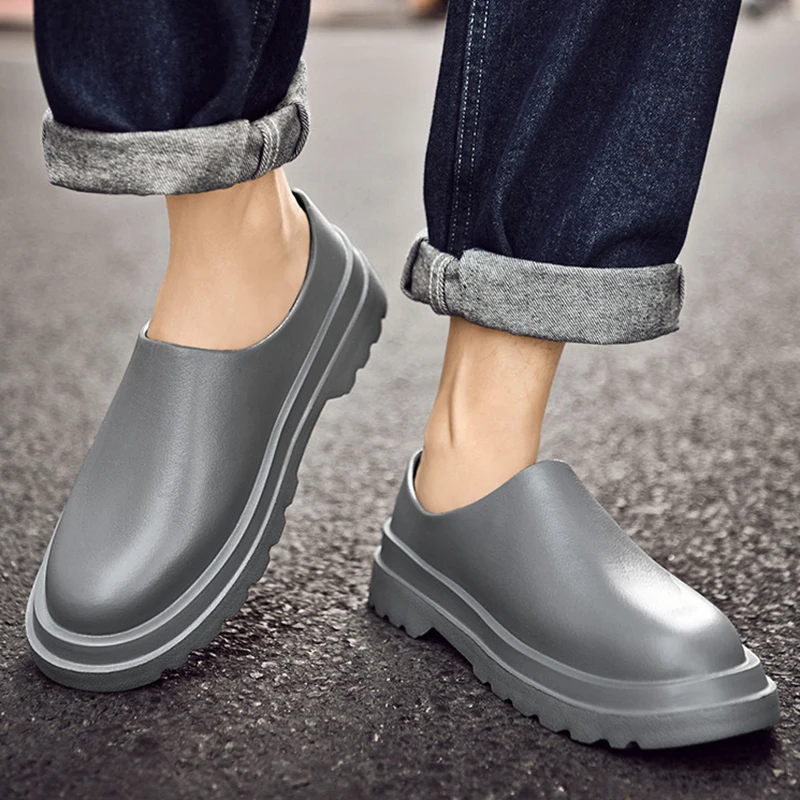 Soft PU Kitchen Work Shoes Unisex Non-slip Men Sneakers Waterproof Portable Slip-On Casual Walking Shoes Rain Boots Car Wash